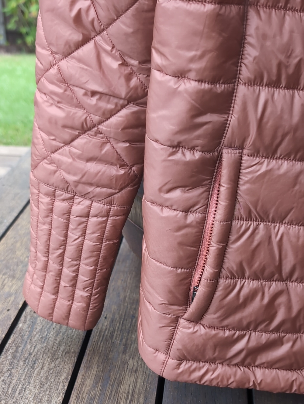 Patagonia Puffer - Picture 4 of 7